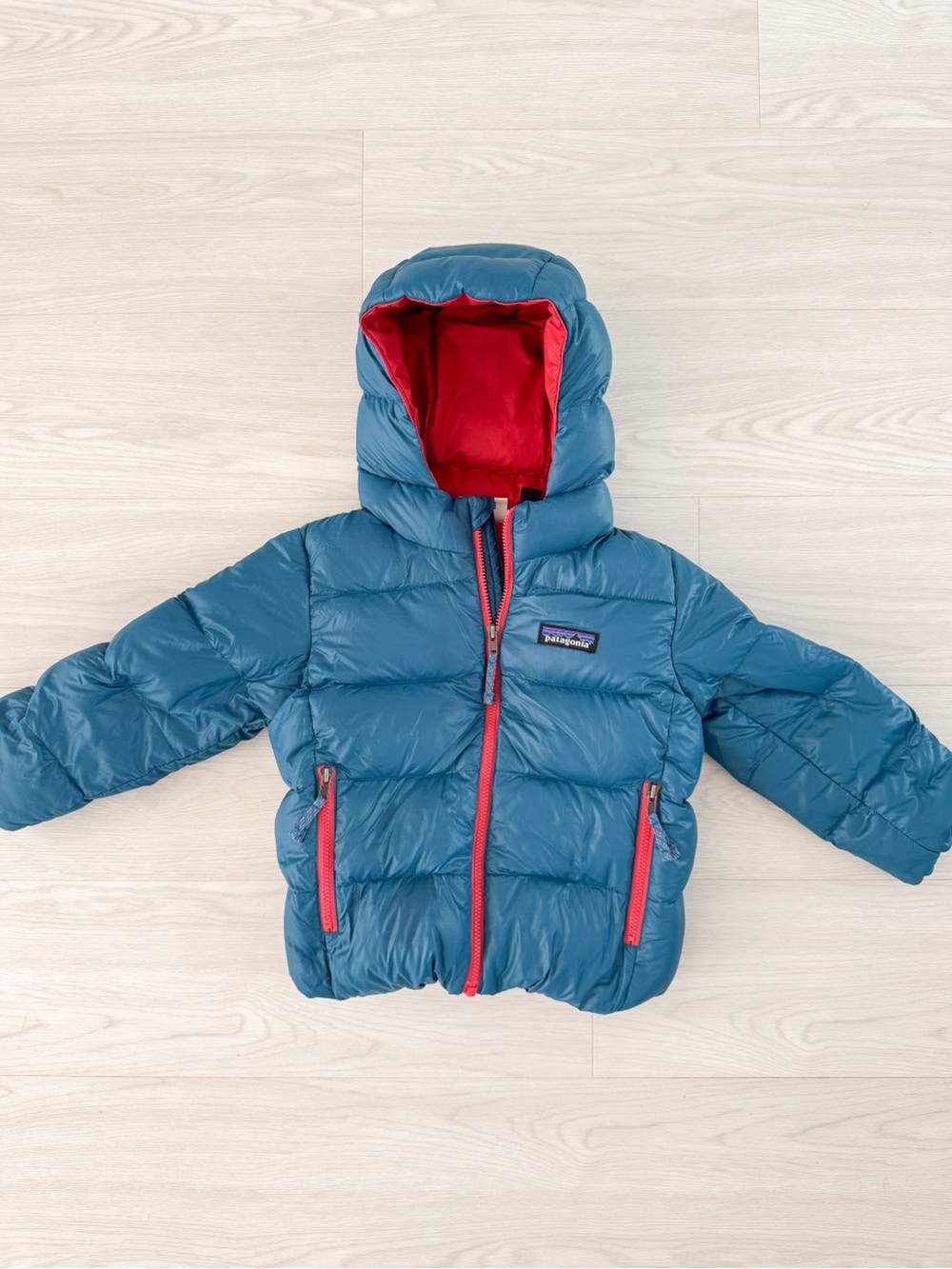 patagonia toddler hi-loft down jacket